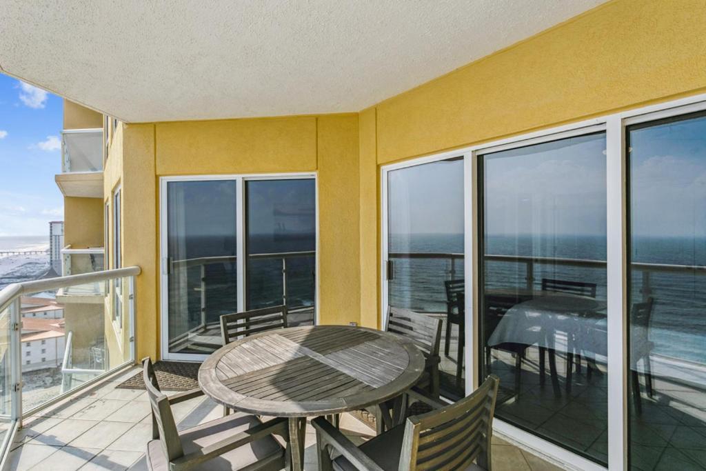 Emerald Isle Gulf Front 2B Condo - 1604 Пенсакола Бийч Екстериор снимка